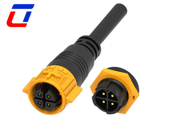 4PIN 10A Άνδρας Συσκευή Άνδρας Συσκευή Άνδρας Υδροσβεστικός Σύνδεσμος Καλωδίου Ενέργειας με κλειδαριά σπρώγματος